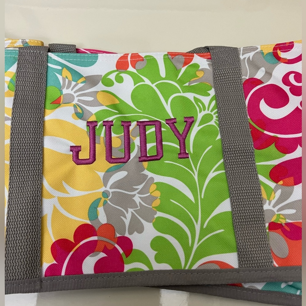 Thirty One Keep-It-Caddy 663A Island Damask #3894 Engraved “JUDY” NIP - Picture 4 of 13